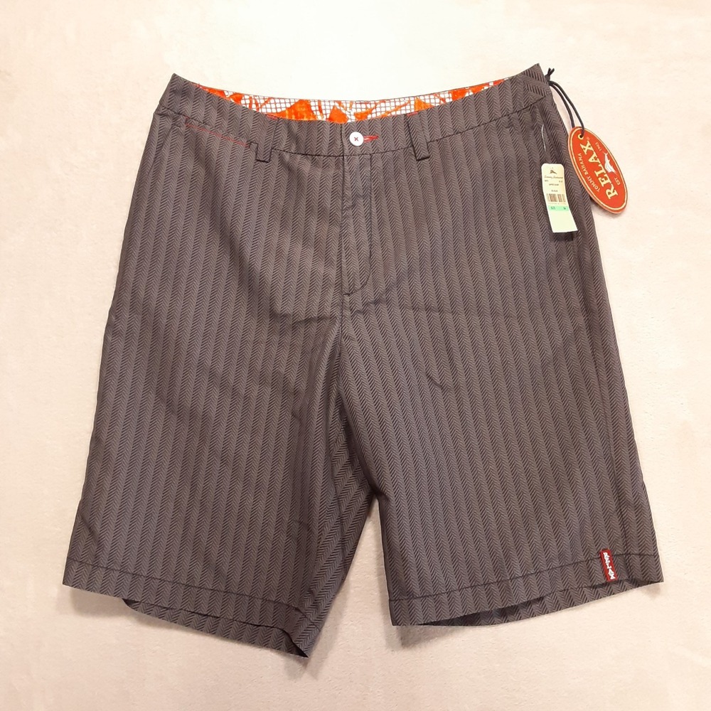 Tommy Bahama Relax Mens Herringbone Striped Chino Shorts 34 Gray/Black Dappers